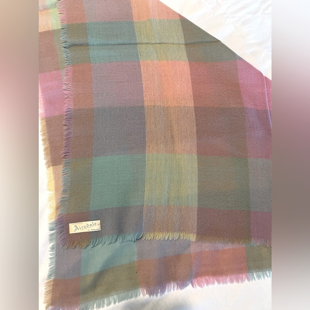 Vintage Handwoven Scarf - Picture 2 of 3